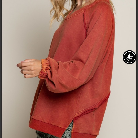 POL Rust Red Open Back Sweater - Picture 4 of 5